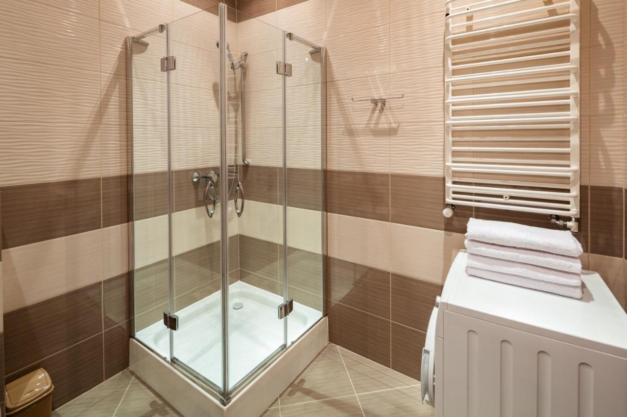 Alfa Apartments Svobody 31 Lviv Extérieur photo