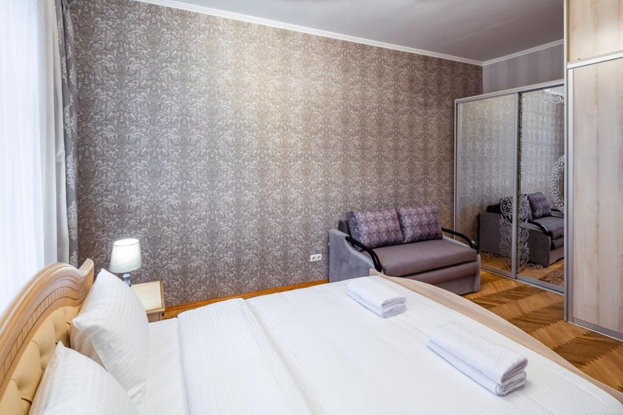 Alfa Apartments Svobody 31 Lviv Extérieur photo