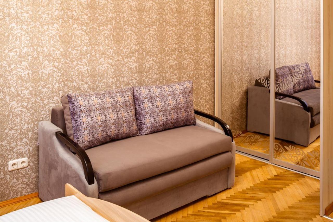 Alfa Apartments Svobody 31 Lviv Extérieur photo