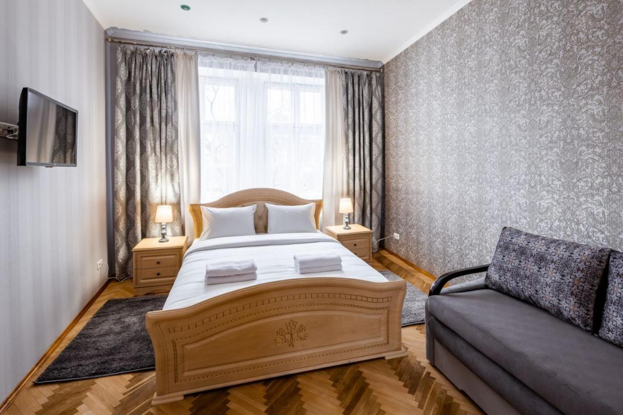 Alfa Apartments Svobody 31 Lviv Extérieur photo